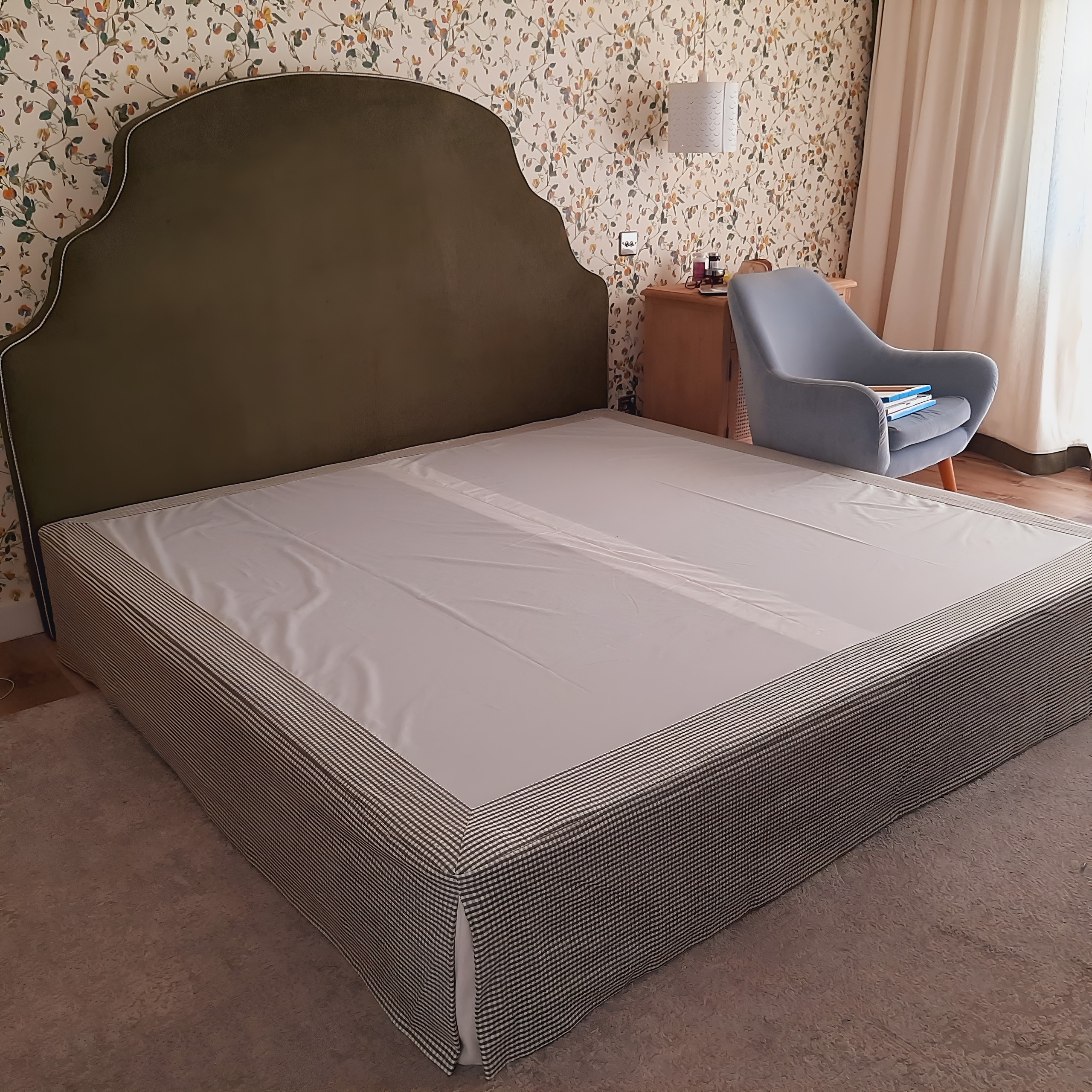 Bed (2)_enhanced Bed (2)_enhanced